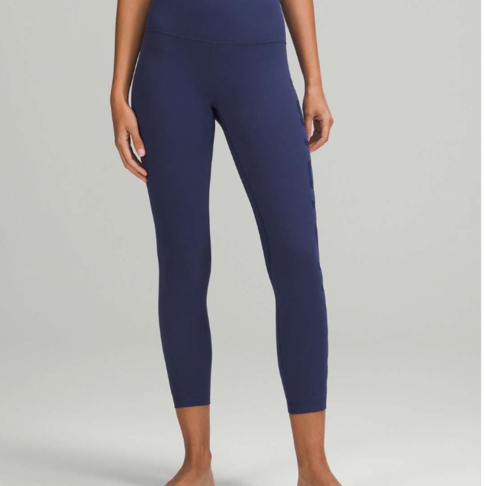 NWOT Lululemon Graphic Print Align Leggings